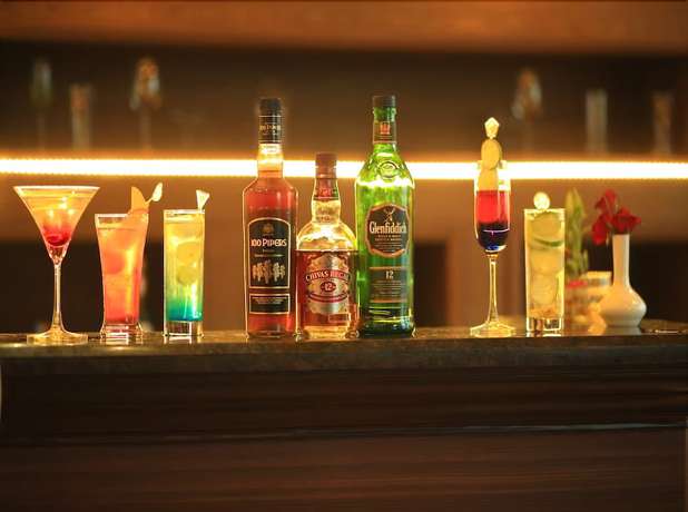 Imagen del bar/restaurante del Hotel Grand Imperial Resort and Spa. Foto 2