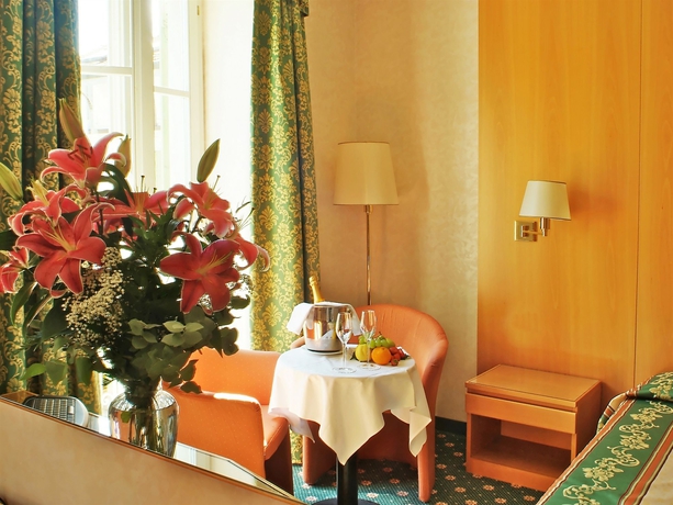 Imagen de los interiores del Hotel Grand Imperiale and Resort. Foto 14