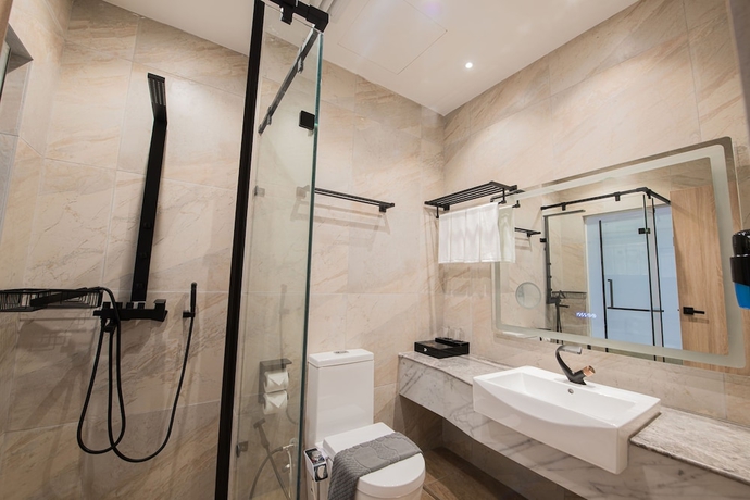Imagen de la habitación del Hotel Grand InHotel. Foto 10