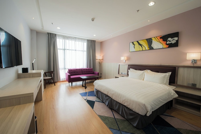 Imagen de la habitación del Hotel Grand InHotel. Foto 11