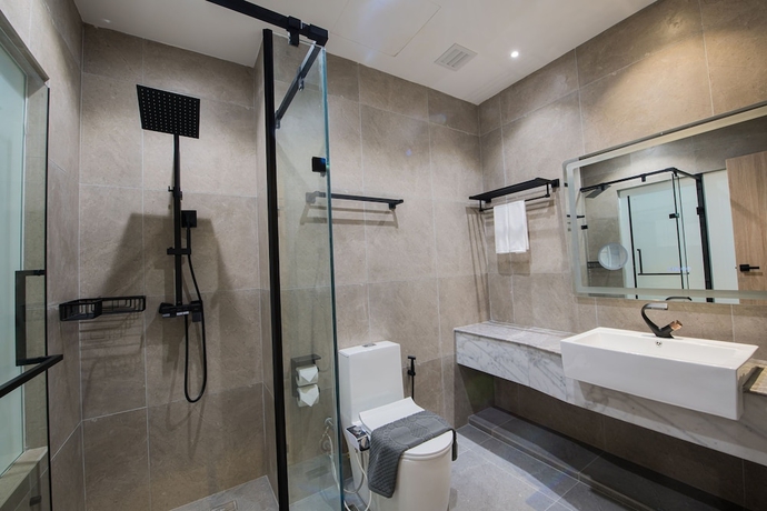 Imagen de la habitación del Hotel Grand InHotel. Foto 13