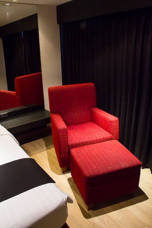 Imagen de la habitación del Hotel Grand Inn, Bangkok. Foto 13