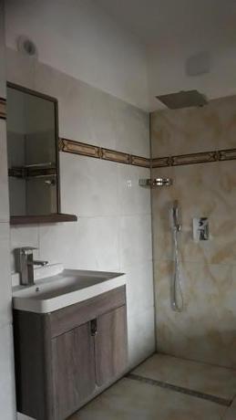 Imagen de la habitación del Hotel Grand Inn. Foto 12