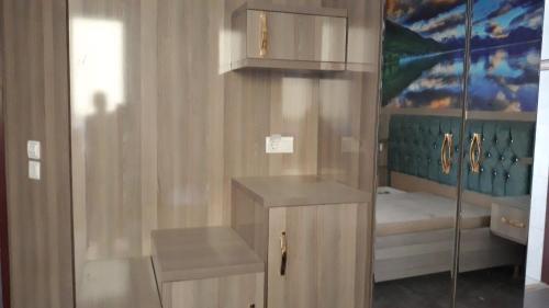 Imagen de la habitación del Hotel Grand Inn. Foto 14