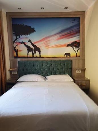 Imagen de la habitación del Hotel Grand Inn. Foto 15