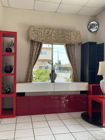 Imagen general del Hotel Grand Inn, Fullerton. Foto 4
