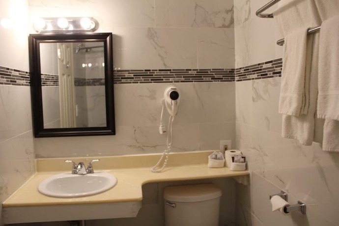 Imagen de la habitación del Hotel Grand Inn, Fullerton. Foto 12