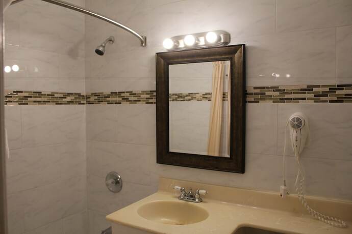 Imagen de la habitación del Hotel Grand Inn, Fullerton. Foto 25