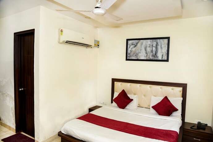 Imagen general del Hotel Grand Inn, Ghaziabad. Foto 4