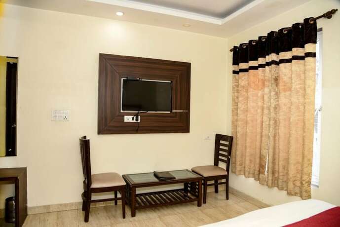 Imagen general del Hotel Grand Inn, Ghaziabad. Foto 5