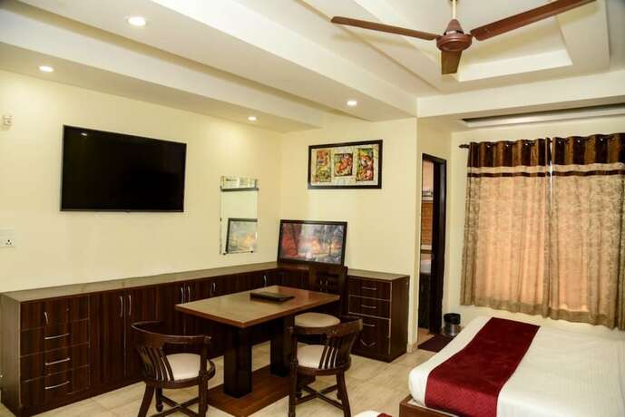 Imagen general del Hotel Grand Inn, Ghaziabad. Foto 7