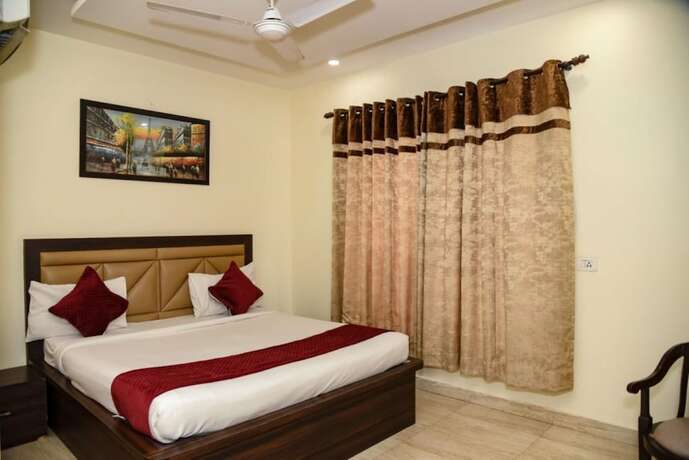 Imagen general del Hotel Grand Inn, Ghaziabad. Foto 11