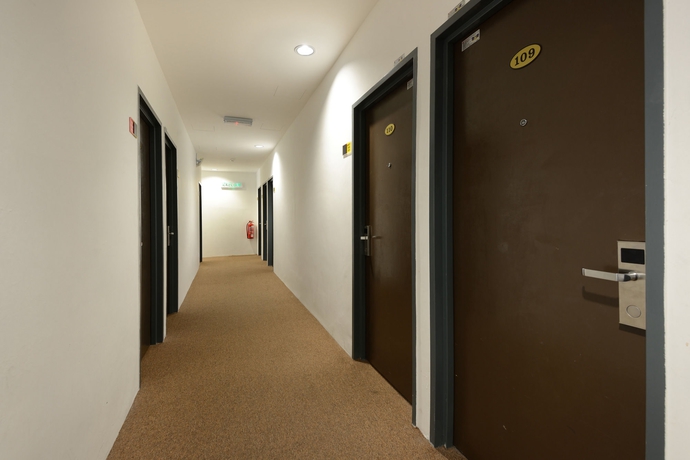 Imagen de los interiores del Hotel Grand Inn, Penang. Foto 15