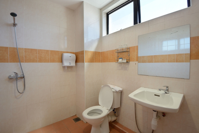 Imagen de la habitación del Hotel Grand Inn, Penang. Foto 13