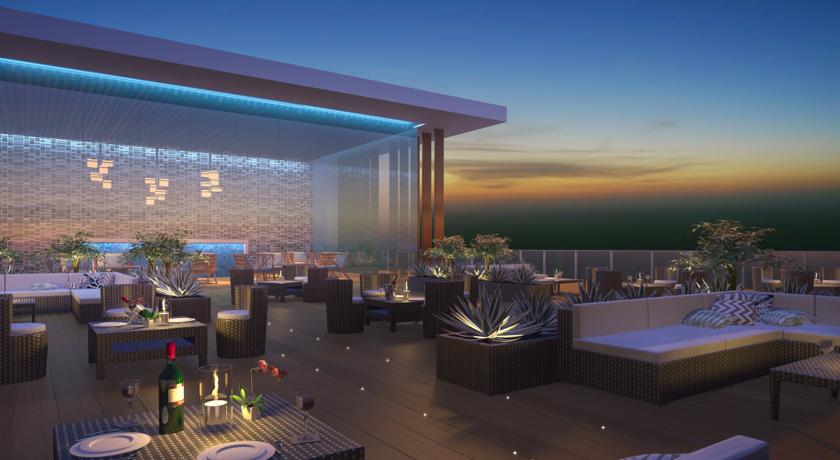 Imagen del bar/restaurante del Hotel Grand Ion Delemen. Foto 2