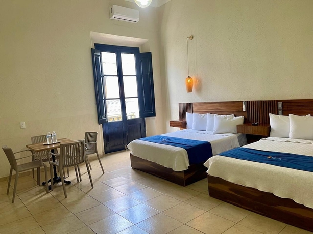 Imagen de la habitación del Hotel Grand Isitia. Foto 4