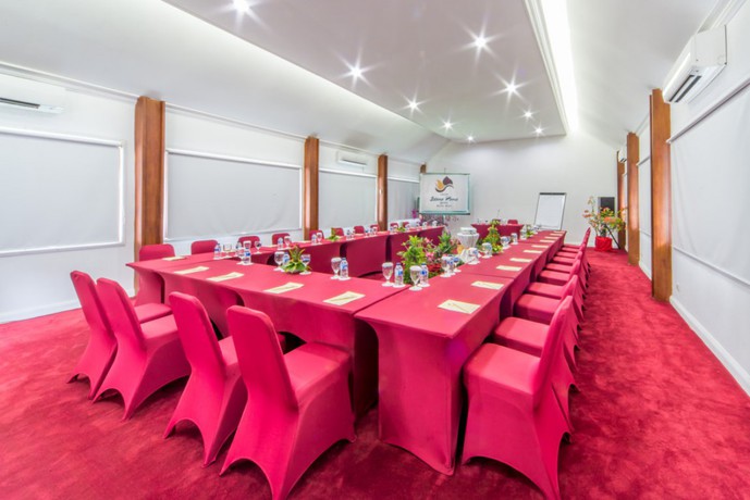 Imagen general del Hotel Grand Istana Rama. Foto 6