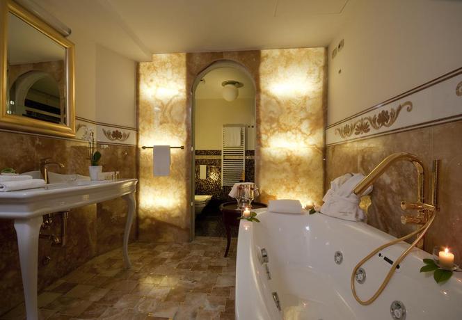 Imagen de la habitación del Hotel Grand Italia, Cluj-Napoca . Foto 10