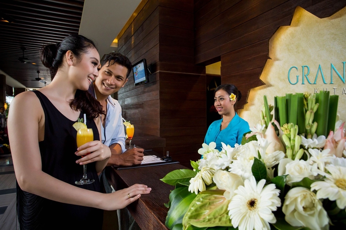 Imagen de los interiores del Hotel Grand Ixora Kuta Resort. Foto 14