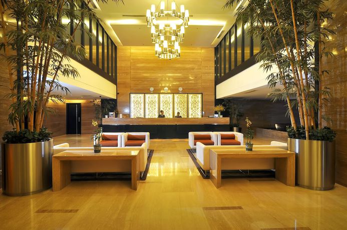 Imagen de los interiores del Hotel Grand Jatra Balikpapan. Foto 18