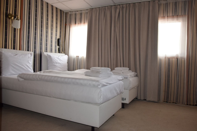 Imagen de la habitación del Hotel Grand Jules Boat Budapest. Foto 8