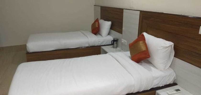 Imagen de la habitación del Hotel Grand Kailash. Foto 6