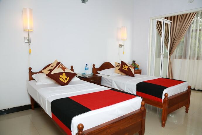 Imagen general del Hotel Grand Kalundawa Waterfront Resort. Foto 6