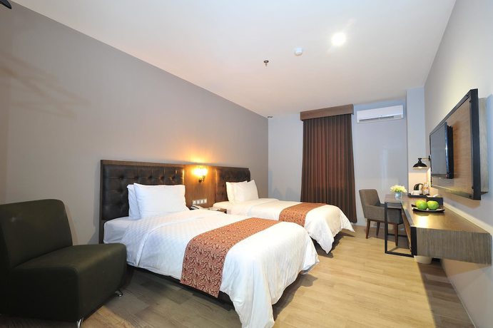 Imagen de la habitación del Hotel Grand Kangen Urip Sumoharjo Yogyakarta. Foto 7