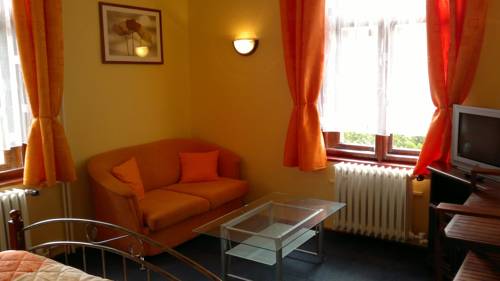 Imagen de la habitación del Hotel Grand, Karlstejn. Foto 12