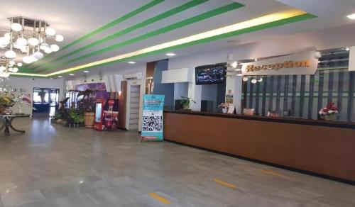Imagen general del Hotel Grand Kartika. Foto 2