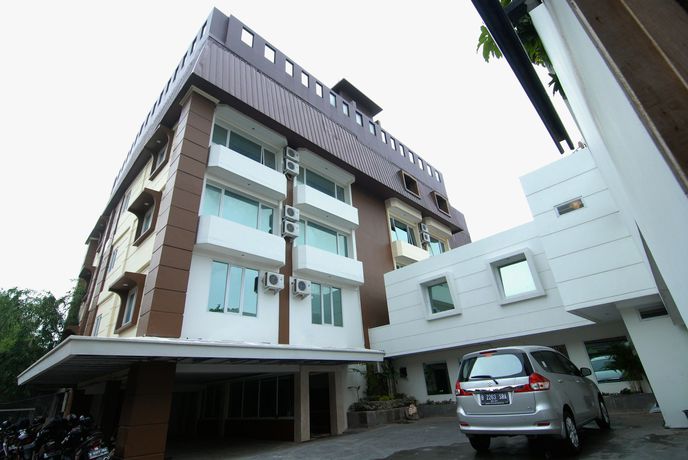 Imagen de la habitación del Hotel Grand Kasira. Foto 16