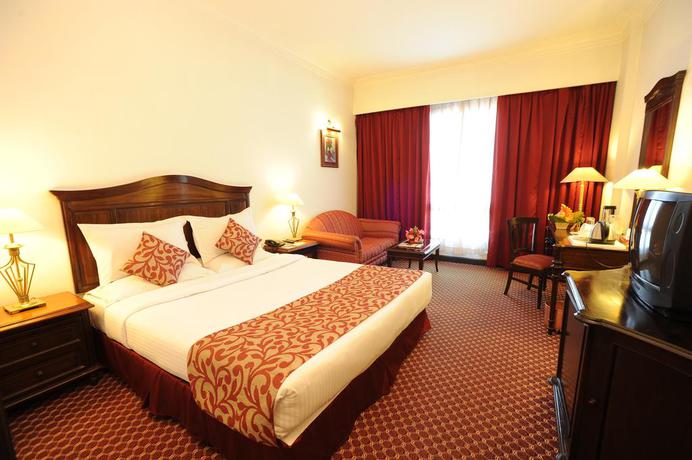 Imagen de la habitación del Hotel Grand Kathmandu. Foto 6