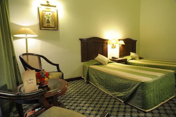 Imagen de la habitación del Hotel Grand Kathmandu. Foto 8