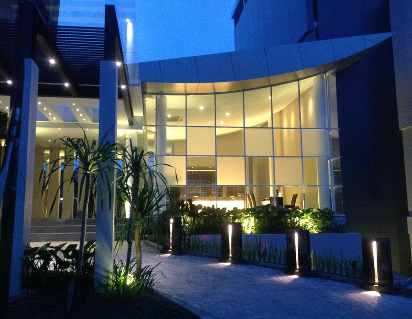 Imagen general del Hotel Grand Kecubung. Foto 2