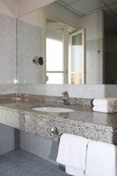 Imagen de la habitación del Hotel Grand Koper. Foto 33