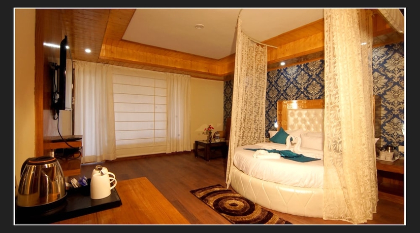 Imagen de la habitación del Hotel Grand Krisa Resort and Spa. Foto 5