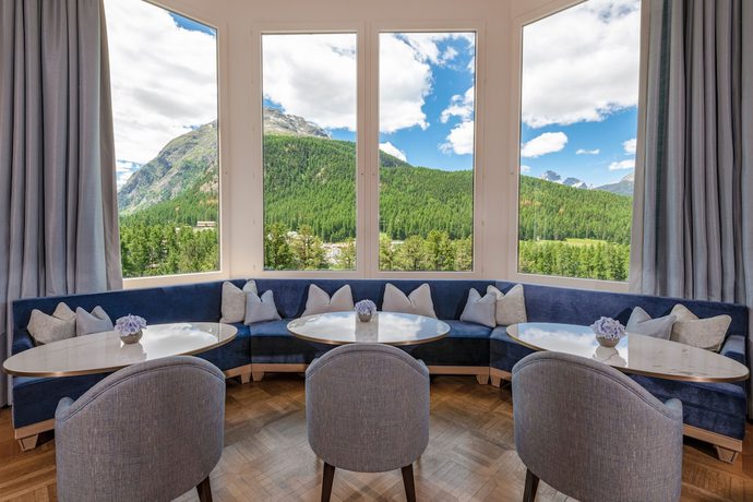 Imagen de los interiores del Hotel Grand Kronenhof. Foto 17