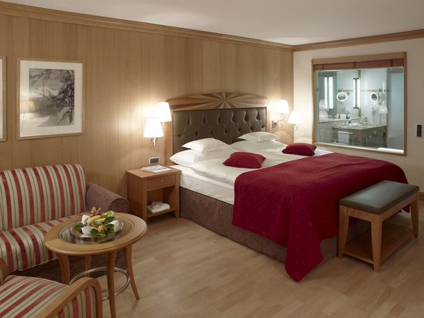 Imagen de la habitación del Hotel Grand Kronenhof. Foto 16