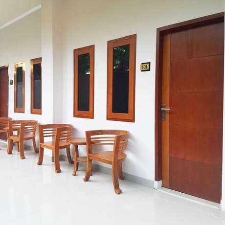 Imagen de la habitación del Hotel Grand Kuta. Foto 5