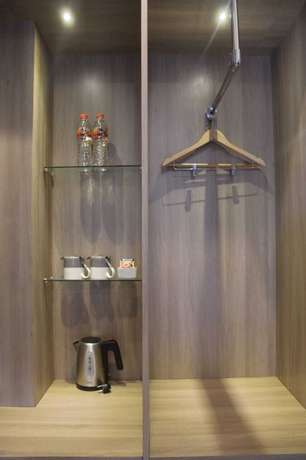 Imagen de la habitación del Hotel Grand Kuta. Foto 6
