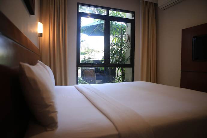 Imagen de la habitación del Hotel Grand Kuta and Residence. Foto 8