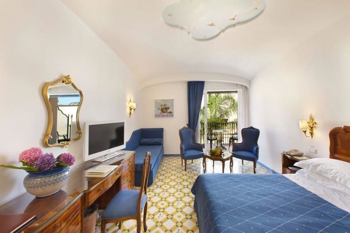 Imagen de la habitación del Hotel Grand La Favorita. Foto 10