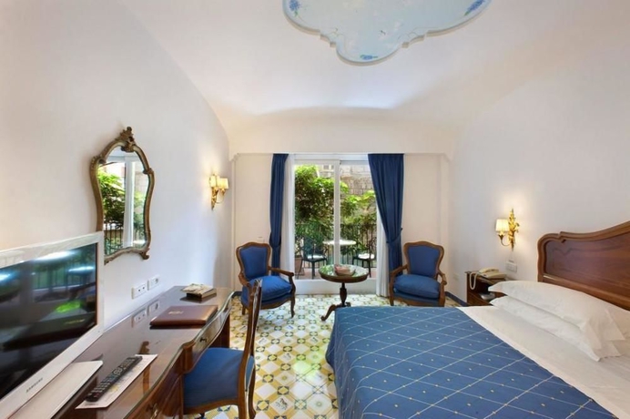 Imagen de la habitación del Hotel Grand La Favorita. Foto 11