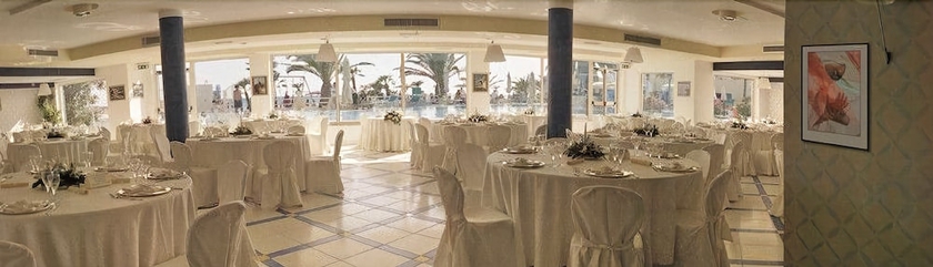 Imagen de los interiores del Hotel Grand La Playa. Foto 14