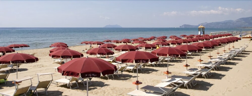 Imagen de los exteriores del Hotel Grand La Playa. Foto 11