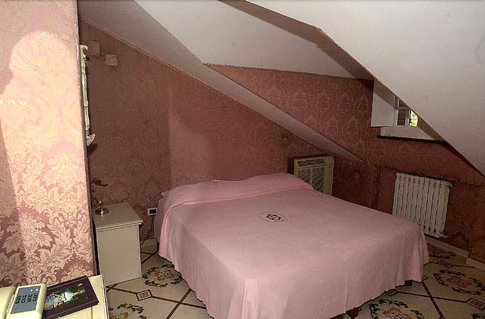 Imagen de la habitación del Hotel Grand La Sonrisa. Foto 2