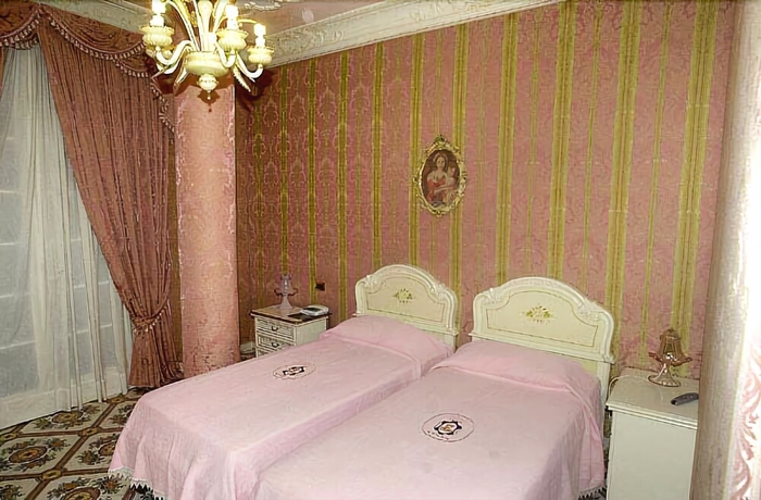 Imagen de la habitación del Hotel Grand La Sonrisa. Foto 14