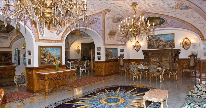 Imagen de los interiores del Hotel Grand La Sonrisa. Foto 18