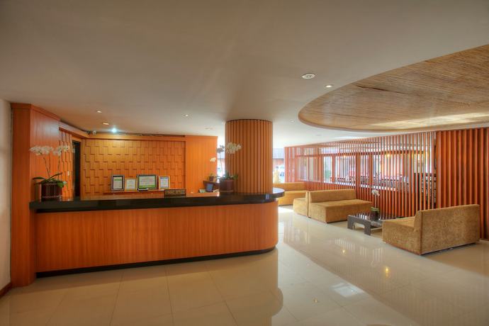 Imagen de los interiores del Hotel Grand La Villais. Foto 22