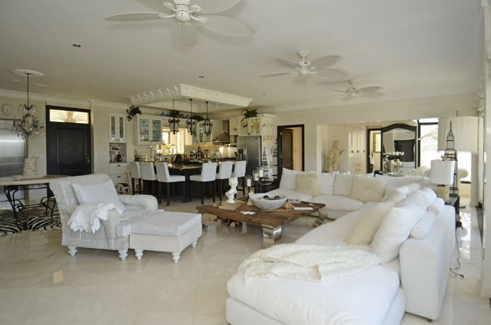 Imagen de los interiores del Hotel Grand Laguna Beach. Foto 15